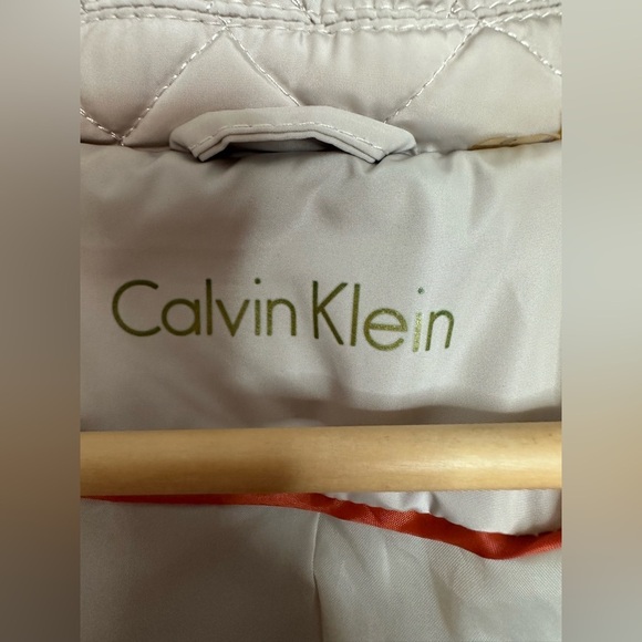 Calvin Klein Quilted Coat with Removable Hood‎ - Picture 12 of 12